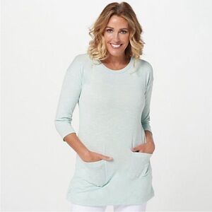 Koolaburra by UGG Sweater Knit Top with Patch Pocket Detail - baby Blue - Large